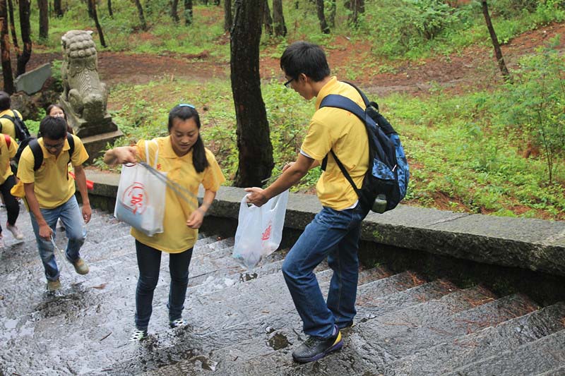 ��ǧ�{ɽ����ͽ����߻������꠆T����ʰ���^(q��)�����������Ƶĭh(hu��n)�����С�