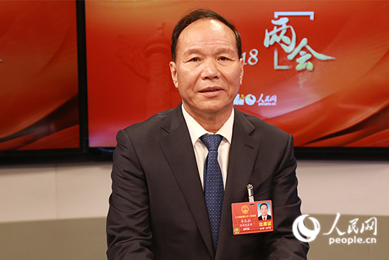 ȫ��(gu��)�˴�������������΅^(q��)�hί����ӛ�����΅^(q��)��ϯ�R����������W(w��ng)ӛ�� ���� �z��