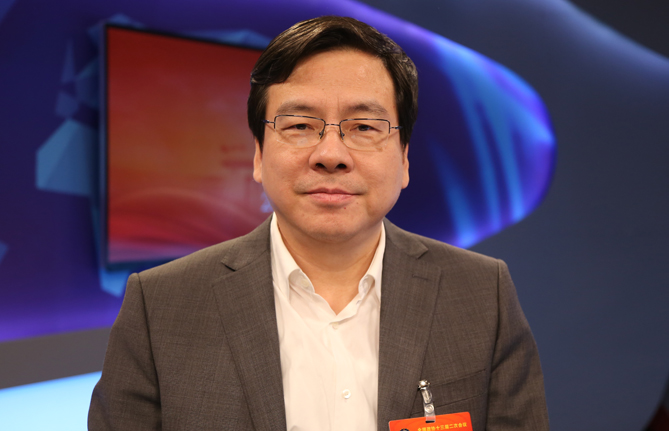 全國政協(xié)委員、湖南省政協(xié)副主席張?。杭ぐl(fā)民營經(jīng)濟(jì)發(fā)展新動能